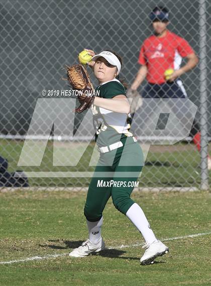 Thumbnail 1 in Brea Olinda @ Villa Park photogallery.