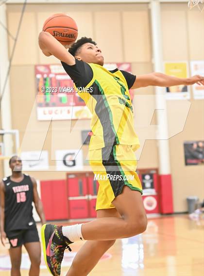 Thumbnail 2 in Veritas Academy vs. AZ Compass Prep (Hoophall West Invitational)  photogallery.