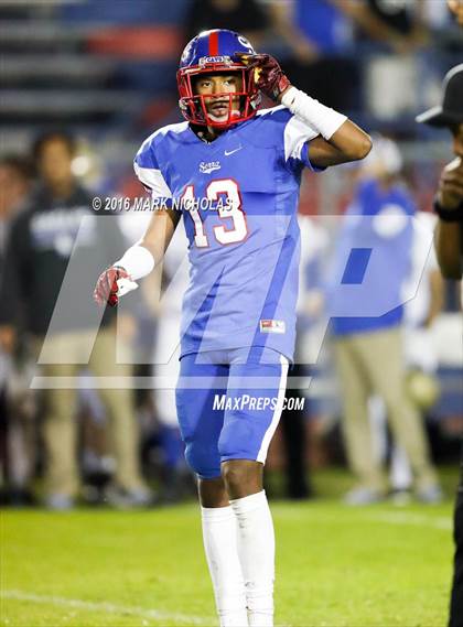 Thumbnail 1 in Santa Margarita @ Serra (CIF-SS Division 1 1st Round) photogallery.