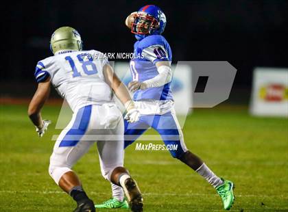 Thumbnail 2 in Santa Margarita @ Serra (CIF-SS Division 1 1st Round) photogallery.