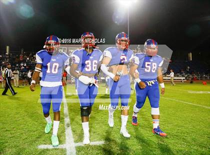 Thumbnail 2 in Santa Margarita @ Serra (CIF-SS Division 1 1st Round) photogallery.