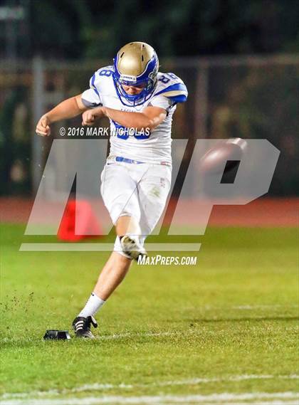 Thumbnail 2 in Santa Margarita @ Serra (CIF-SS Division 1 1st Round) photogallery.
