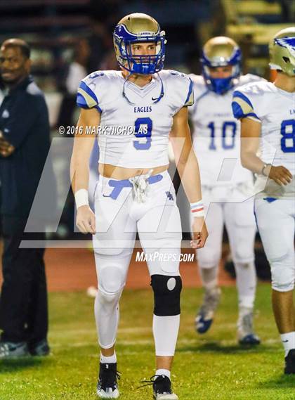 Thumbnail 3 in Santa Margarita @ Serra (CIF-SS Division 1 1st Round) photogallery.