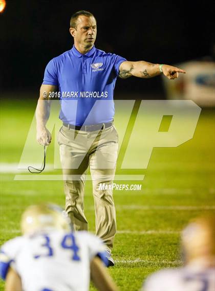 Thumbnail 1 in Santa Margarita @ Serra (CIF-SS Division 1 1st Round) photogallery.