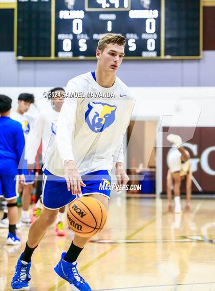Thumbnail 1 in El Camino Real vs Menlo School (St. Francis Holiday Hoopfest Tournament) photogallery.