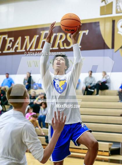 Thumbnail 3 in El Camino Real vs Menlo School (St. Francis Holiday Hoopfest Tournament) photogallery.