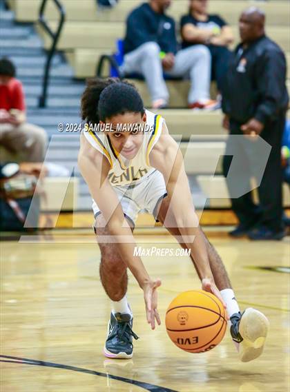 Thumbnail 3 in El Camino Real vs Menlo School (St. Francis Holiday Hoopfest Tournament) photogallery.