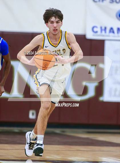 Thumbnail 1 in El Camino Real vs Menlo School (St. Francis Holiday Hoopfest Tournament) photogallery.
