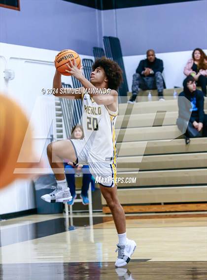 Thumbnail 2 in El Camino Real vs Menlo School (St. Francis Holiday Hoopfest Tournament) photogallery.