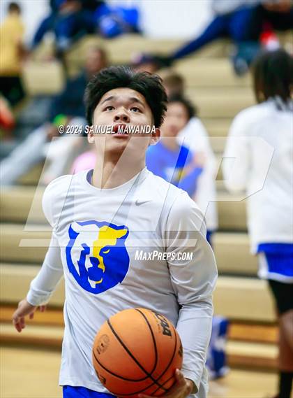 Thumbnail 3 in El Camino Real vs Menlo School (St. Francis Holiday Hoopfest Tournament) photogallery.