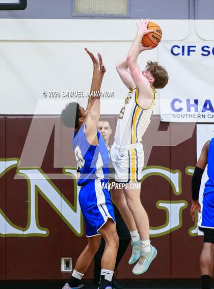 Thumbnail 2 in El Camino Real vs Menlo School (St. Francis Holiday Hoopfest Tournament) photogallery.