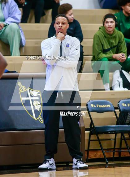 Thumbnail 3 in El Camino Real vs Menlo School (St. Francis Holiday Hoopfest Tournament) photogallery.