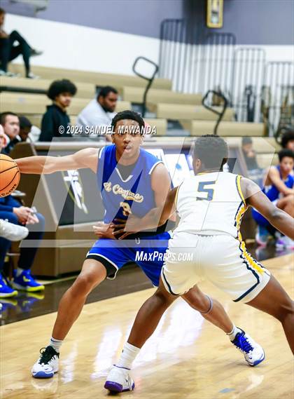 Thumbnail 3 in El Camino Real vs Menlo School (St. Francis Holiday Hoopfest Tournament) photogallery.