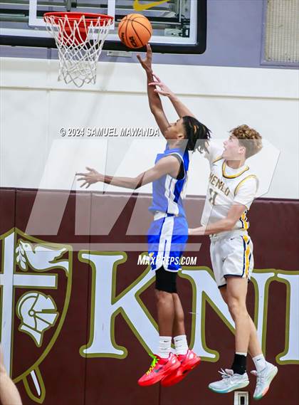 Thumbnail 2 in El Camino Real vs Menlo School (St. Francis Holiday Hoopfest Tournament) photogallery.