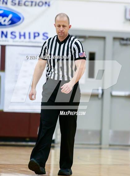 Thumbnail 1 in El Camino Real vs Menlo School (St. Francis Holiday Hoopfest Tournament) photogallery.
