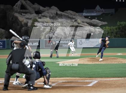 Thumbnail 1 in Newport Harbor vs.Canyon photogallery.