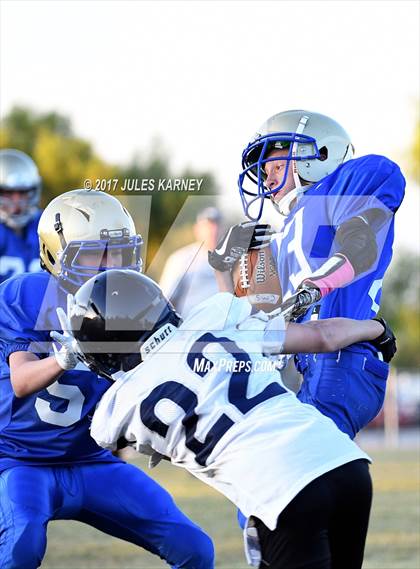 Thumbnail 3 in Calvary Chapel Christian vs Meadows photogallery.