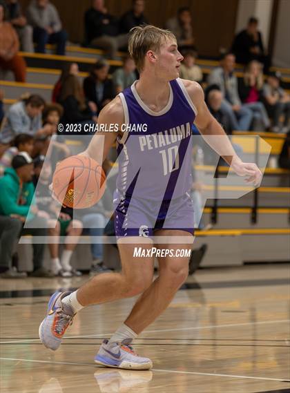 Thumbnail 3 in Petaluma vs Branson (Scrimmage) photogallery.