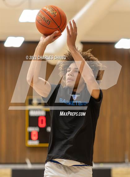 Thumbnail 1 in Petaluma vs Branson (Scrimmage) photogallery.