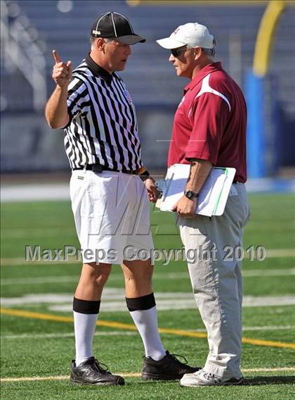 Thumbnail 1 in Comsewogue vs. Garden City (NYSPHSAA Class B Quarterfinal) photogallery.