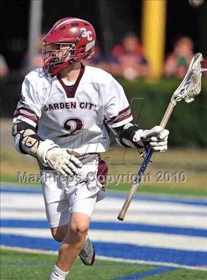 Thumbnail 2 in Comsewogue vs. Garden City (NYSPHSAA Class B Quarterfinal) photogallery.