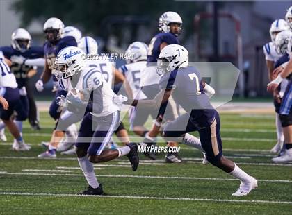 Thumbnail 3 in Perry Meridian @ Decatur Central photogallery.