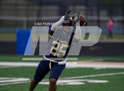 Thumbnail 2 in Perry Meridian @ Decatur Central photogallery.