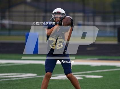 Thumbnail 3 in Perry Meridian @ Decatur Central photogallery.