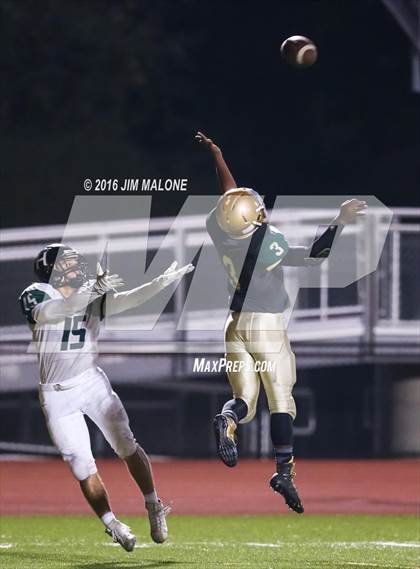 Thumbnail 1 in Moreau Catholic vs. Harker (CIF-NCS D4 1st Round) photogallery.