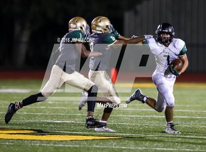 Thumbnail 3 in Moreau Catholic vs. Harker (CIF-NCS D4 1st Round) photogallery.