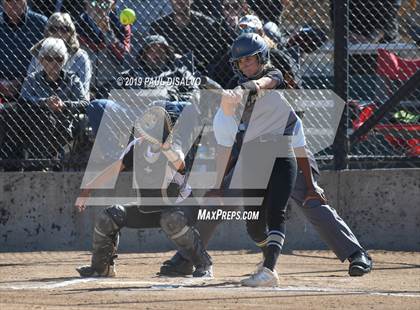 Thumbnail 2 in Rock Canyon vs. Lakewood (CHSAA 5A Region 1) photogallery.