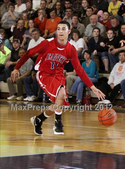 Thumbnail 3 in Smethport vs. Jeannette (PIAA Class AA First Round) photogallery.