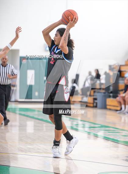 Thumbnail 2 in Crawford vs. West Hills (MLK Games) photogallery.