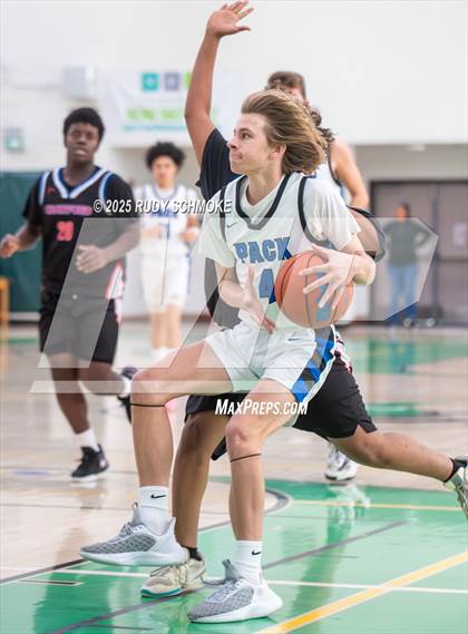 Thumbnail 2 in Crawford vs. West Hills (MLK Games) photogallery.