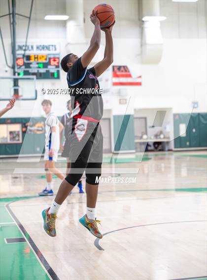 Thumbnail 3 in Crawford vs. West Hills (MLK Games) photogallery.