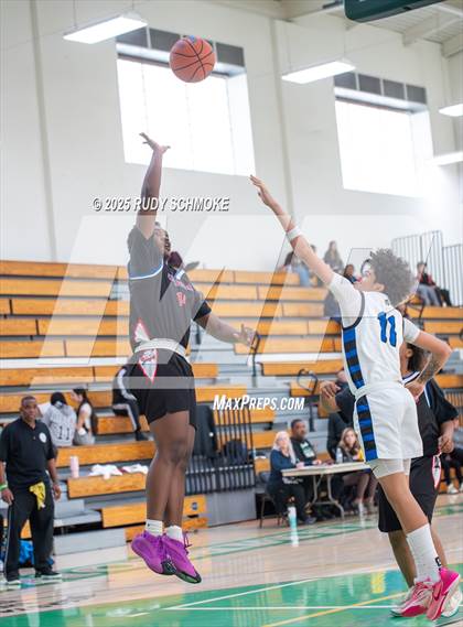 Thumbnail 2 in Crawford vs. West Hills (MLK Games) photogallery.