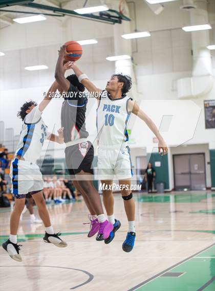 Thumbnail 1 in Crawford vs. West Hills (MLK Games) photogallery.