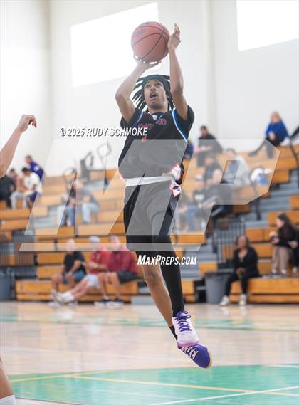Thumbnail 3 in Crawford vs. West Hills (MLK Games) photogallery.