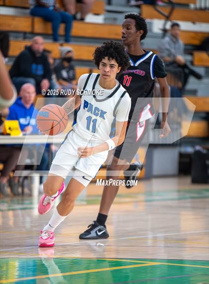 Thumbnail 3 in Crawford vs. West Hills (MLK Games) photogallery.