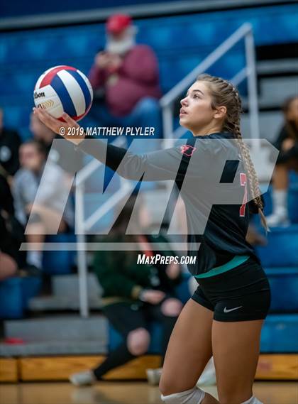 Thumbnail 1 in East Surry vs. Falls Lake Academy (NCHSAA 1A Final) photogallery.