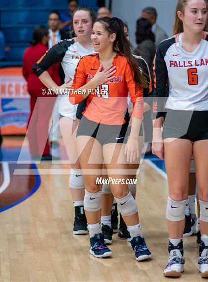 Thumbnail 2 in East Surry vs. Falls Lake Academy (NCHSAA 1A Final) photogallery.