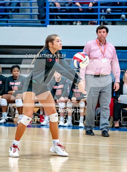Thumbnail 1 in East Surry vs. Falls Lake Academy (NCHSAA 1A Final) photogallery.