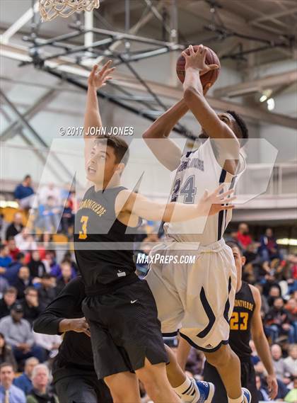 Thumbnail 3 in Montverde Prep vs. St. Thomas More (Metro Classic) photogallery.