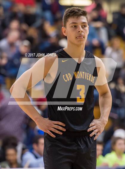 Thumbnail 2 in Montverde Prep vs. St. Thomas More (Metro Classic) photogallery.