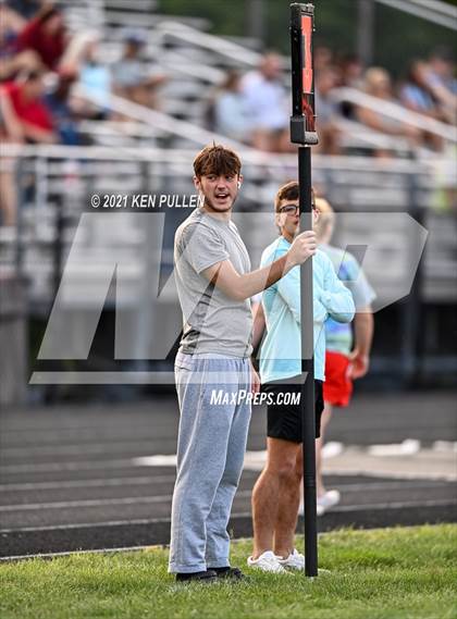 Thumbnail 1 in Warren @ Strasburg photogallery.
