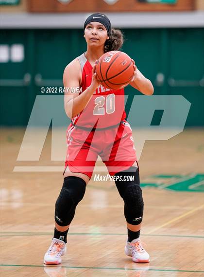 Thumbnail 2 in St. Ignatius vs. Antelope (MLK Tournament) photogallery.