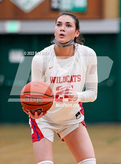 Thumbnail 3 in St. Ignatius vs. Antelope (MLK Tournament) photogallery.