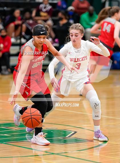 Thumbnail 2 in St. Ignatius vs. Antelope (MLK Tournament) photogallery.
