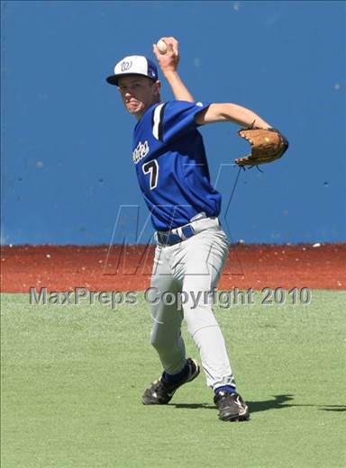 null - Photo 01