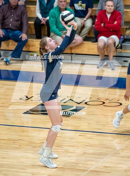 Thumbnail 1 in Cathedral vs Indianapolis Bishop Chatard (City Tourney semi-final) photogallery.